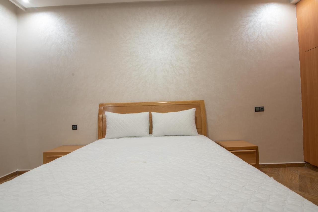 Adam'S Apartments,Self Checkin 6 Mins To Beach Downtown Fiber Optic Wifi Free Parking Same Rules As Hotels Agadir Eksteriør billede