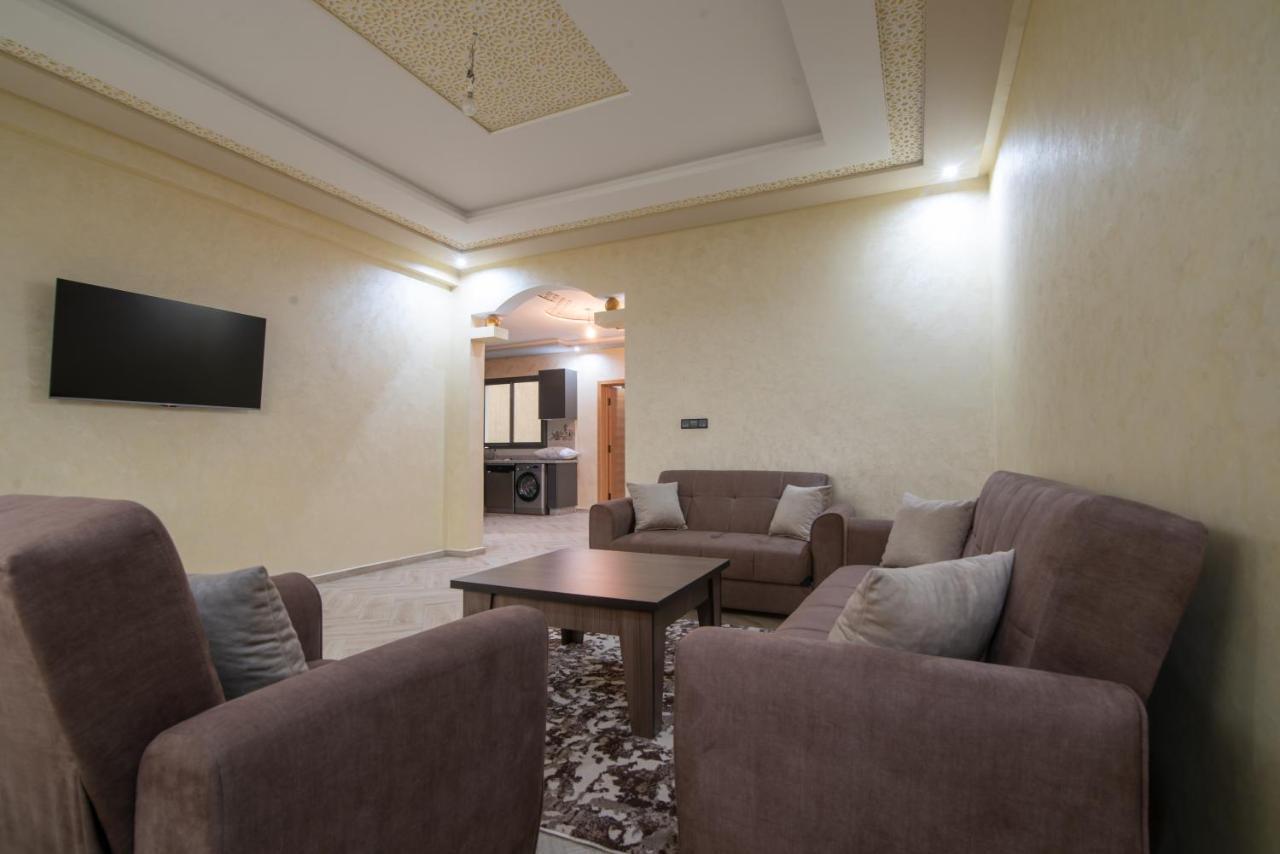 Adam'S Apartments,Self Checkin 6 Mins To Beach Downtown Fiber Optic Wifi Free Parking Same Rules As Hotels Agadir Eksteriør billede