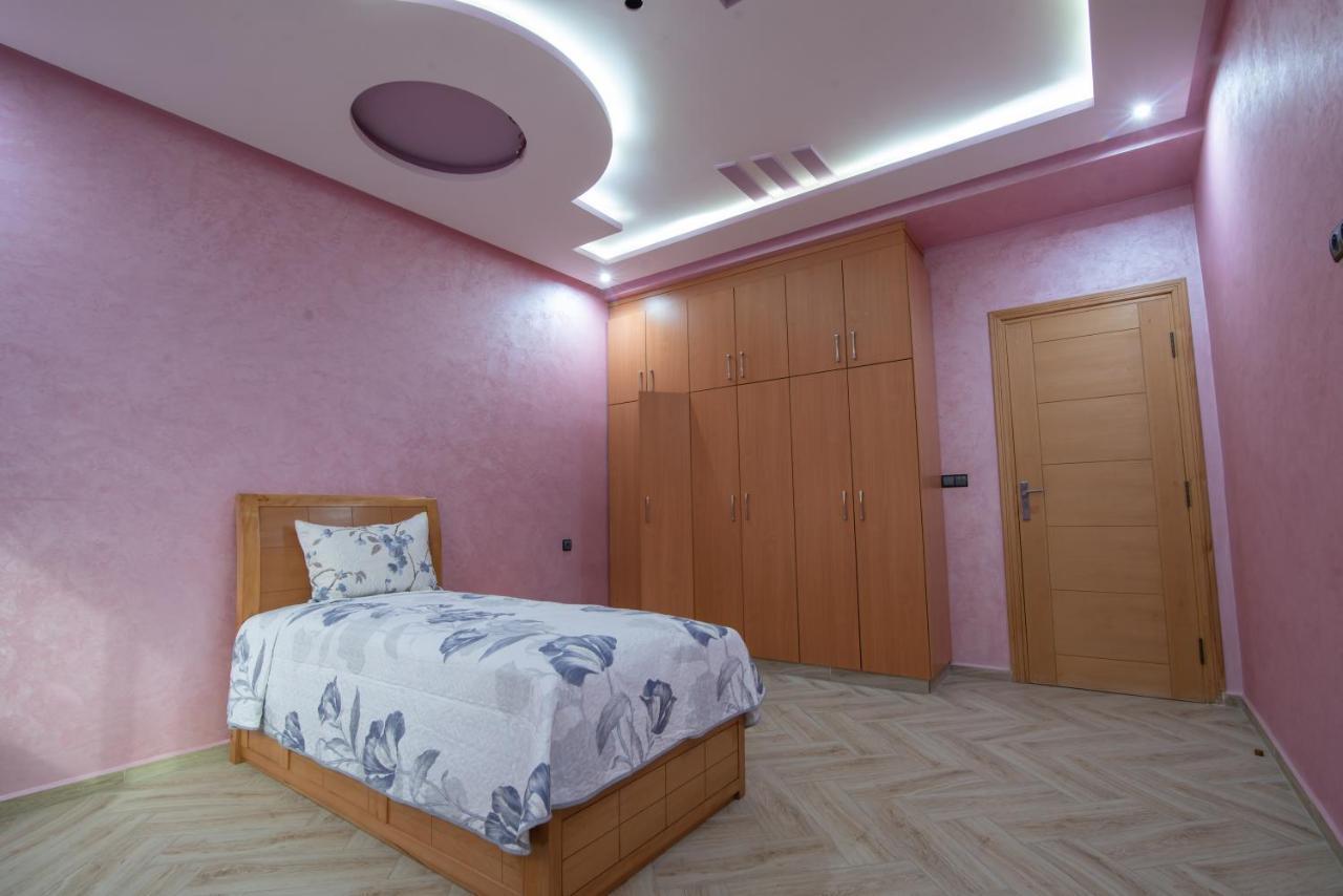 Adam'S Apartments,Self Checkin 6 Mins To Beach Downtown Fiber Optic Wifi Free Parking Same Rules As Hotels Agadir Eksteriør billede